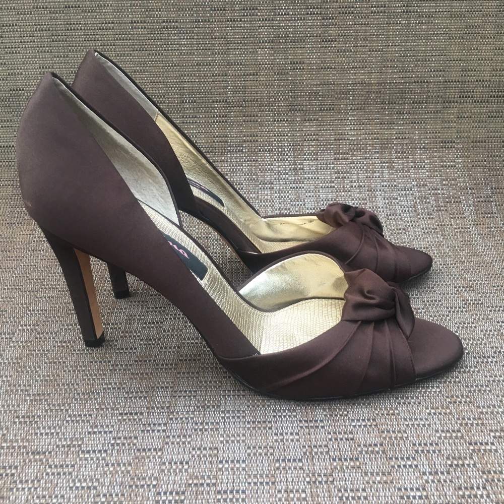 Nina Satin Peep Toe Heels 8M